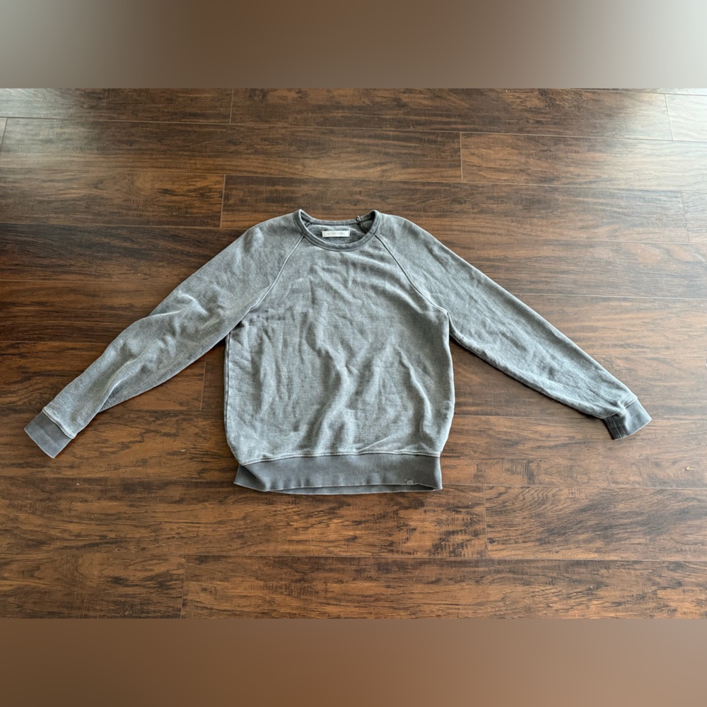 Outerknown Mens Hemp Organic Cotton-Blend Jersey Sweatshirt  Gray medium